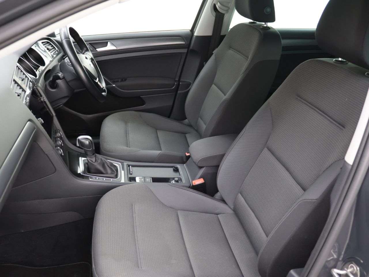 2019 VOLKSWAGEN GOLF 2019 VOLKSWAGEN GOLF