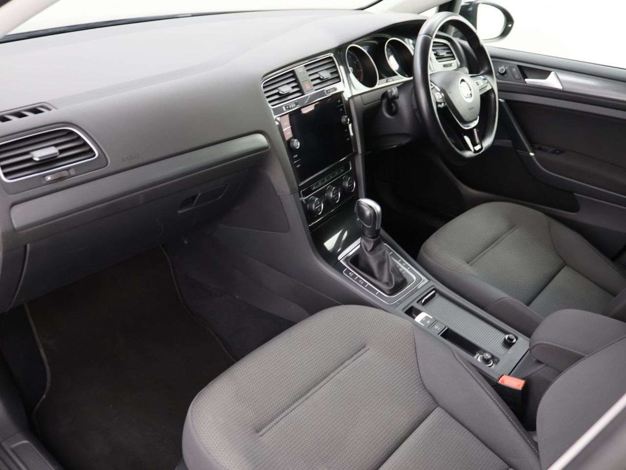 2019 VOLKSWAGEN GOLF 2019 VOLKSWAGEN GOLF