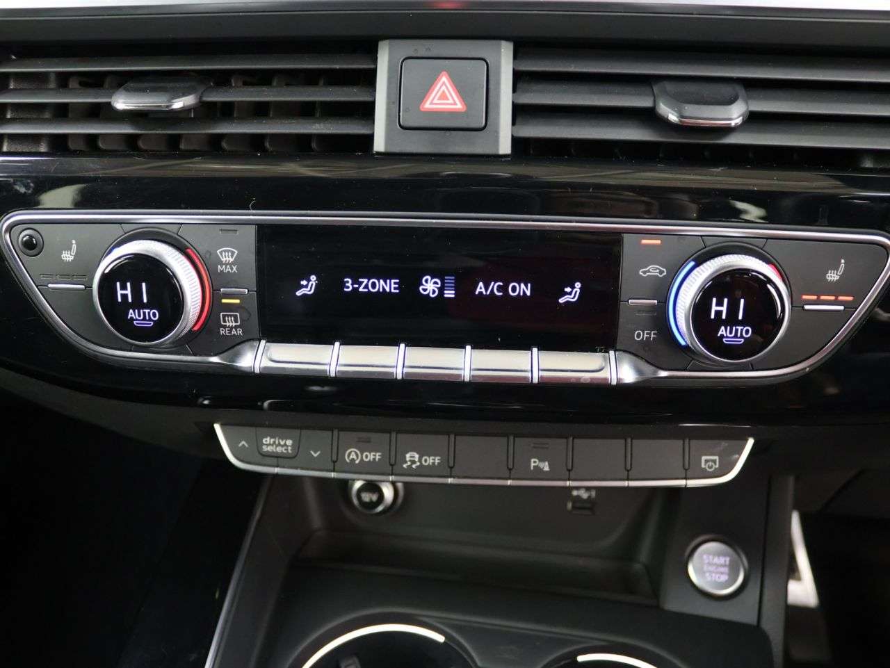 2019 AUDI A4 2019 AUDI A4