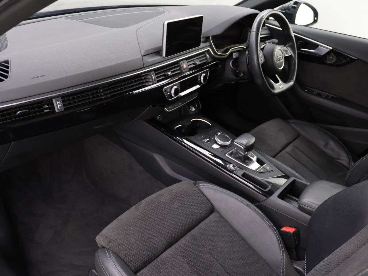 2019 AUDI A4 2019 AUDI A4