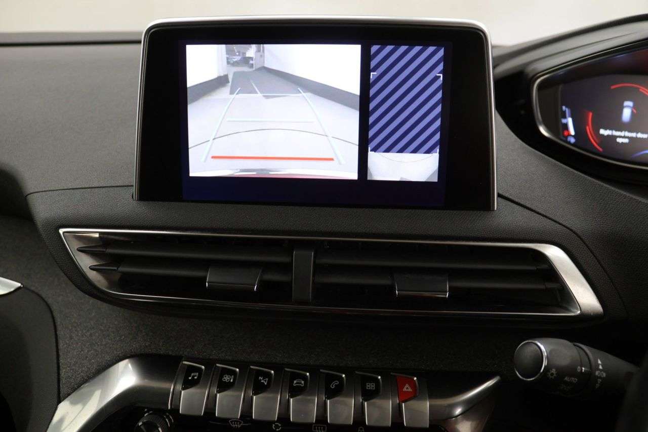 2020 PEUGEOT 3008 2020 PEUGEOT 3008