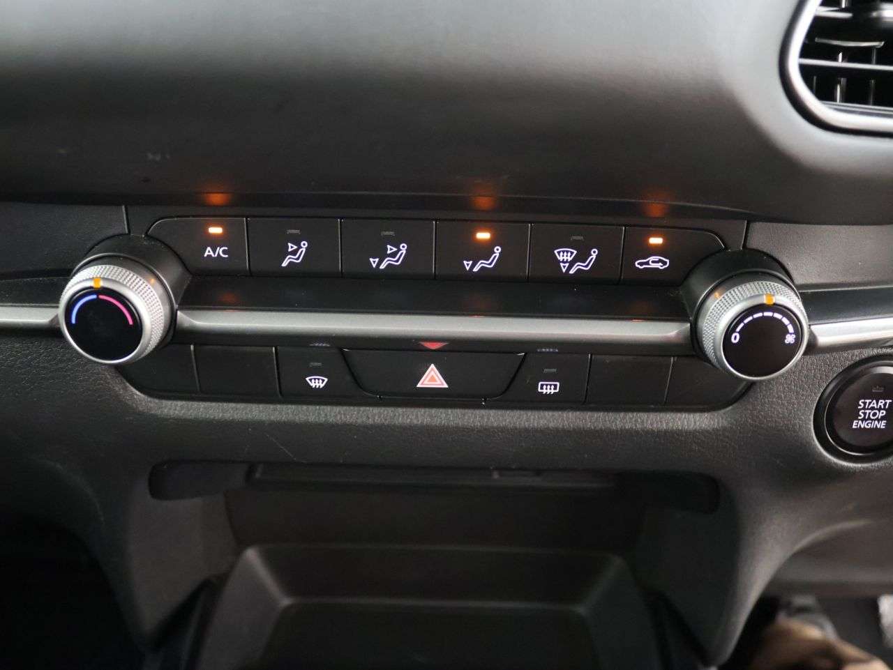 2021 MAZDA CX-30 2021 MAZDA CX-30