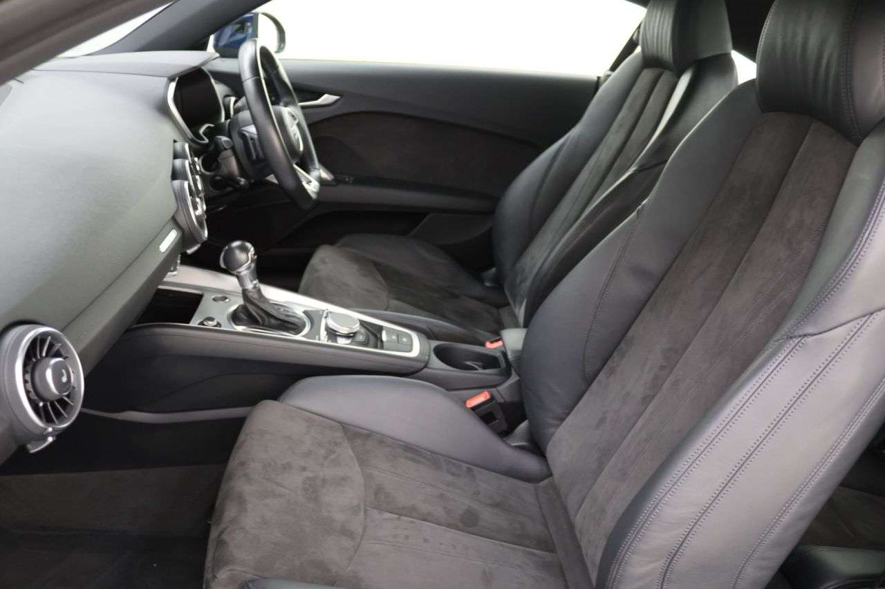 2021 AUDI TT 2021 AUDI TT