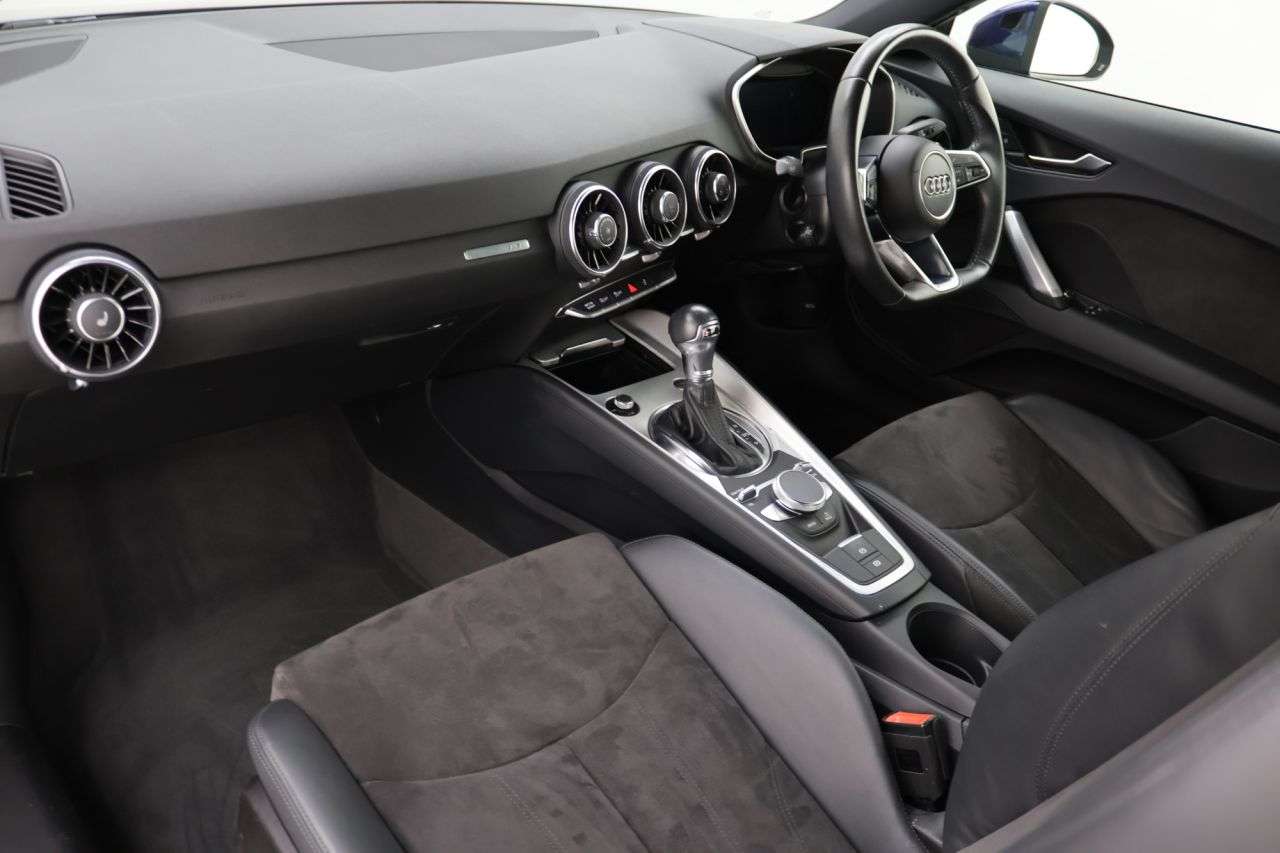 2021 AUDI TT 2021 AUDI TT