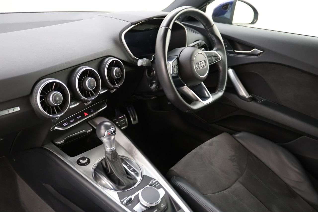 2021 AUDI TT 2021 AUDI TT