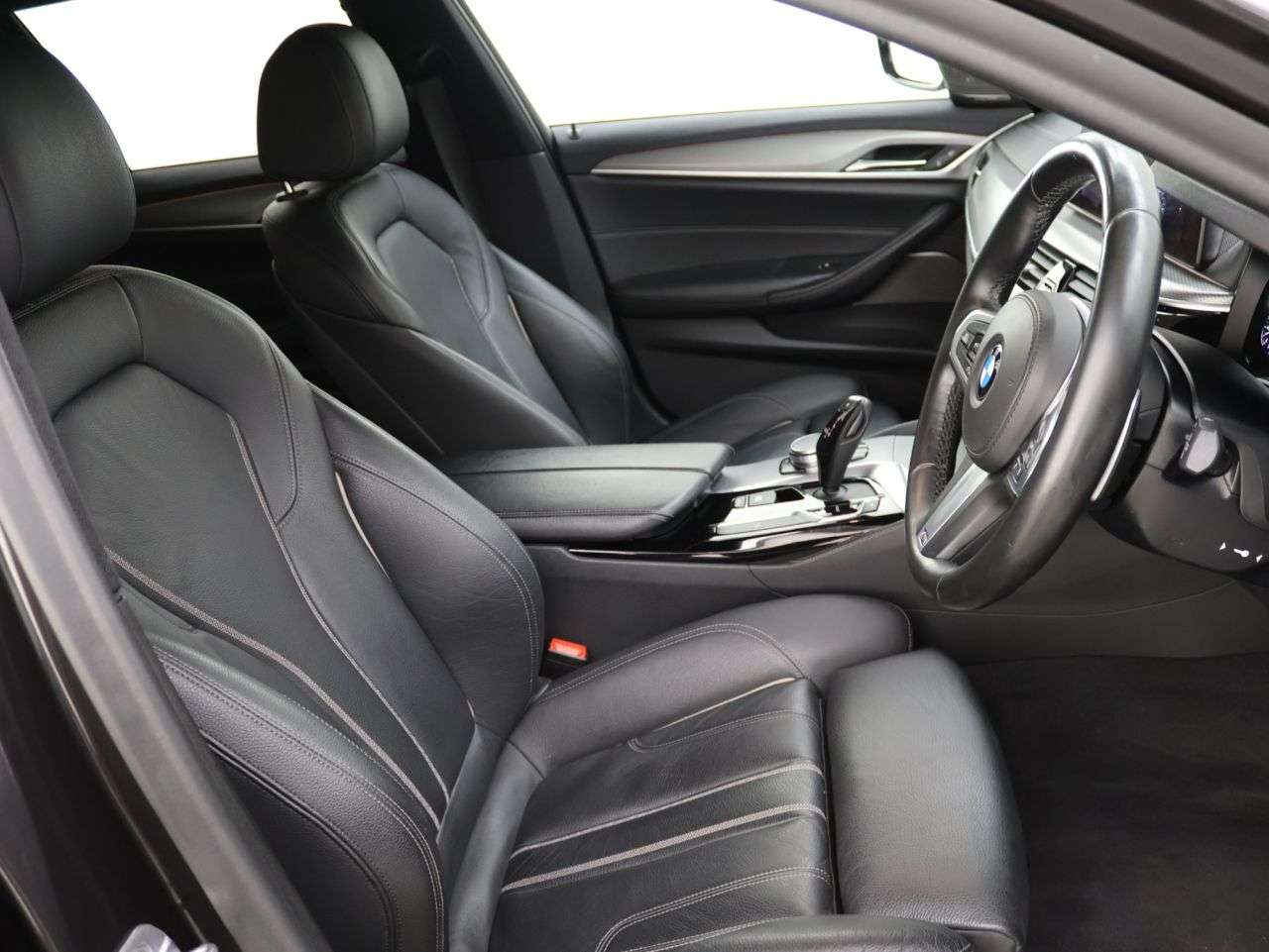 2019 BMW 5 SERIES 2019 BMW 5 SERIES