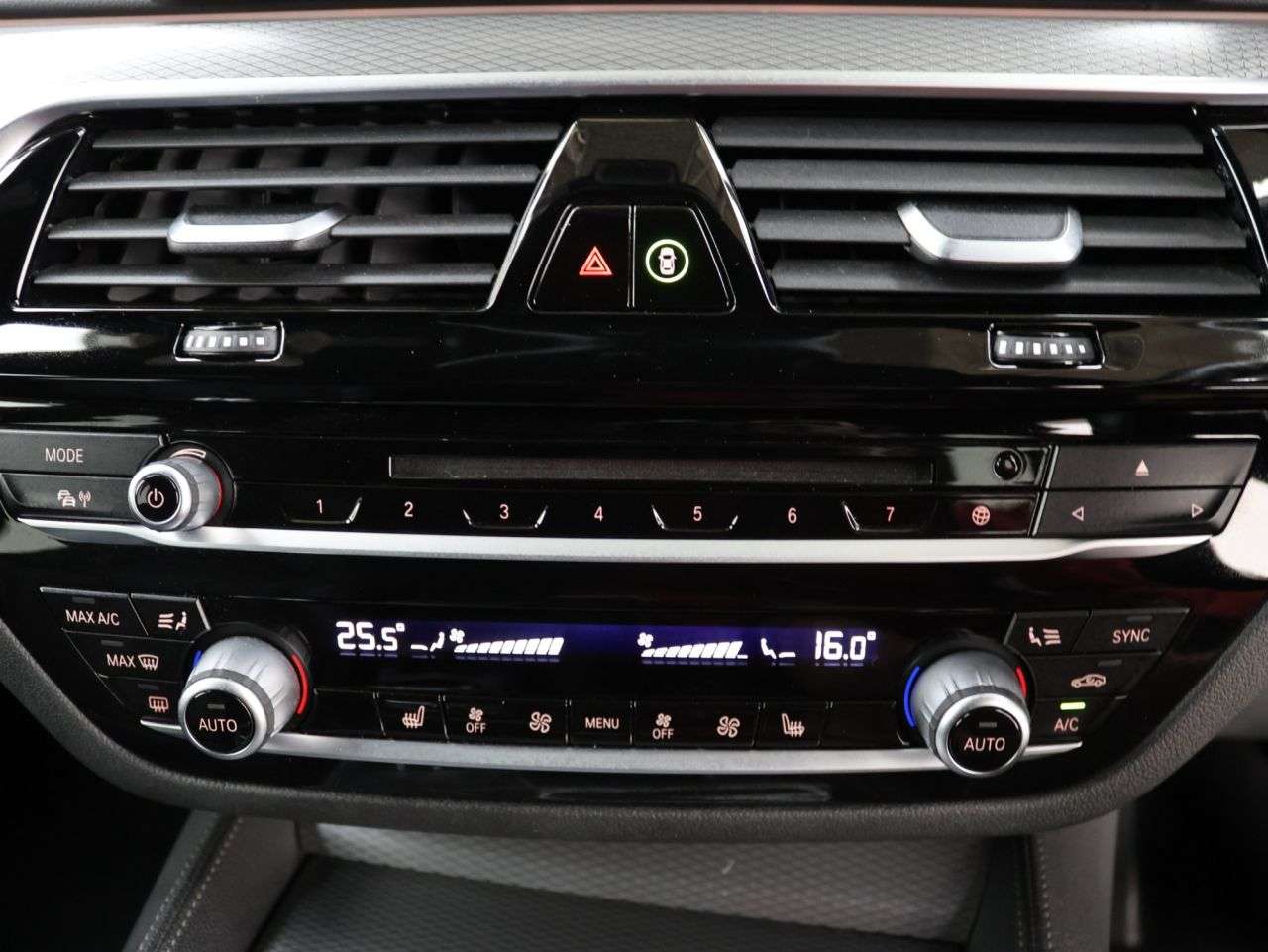 2019 BMW 5 SERIES 2019 BMW 5 SERIES