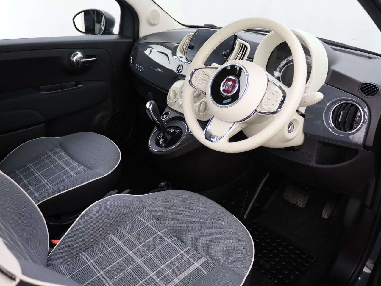 2020 FIAT 500 2020 FIAT 500