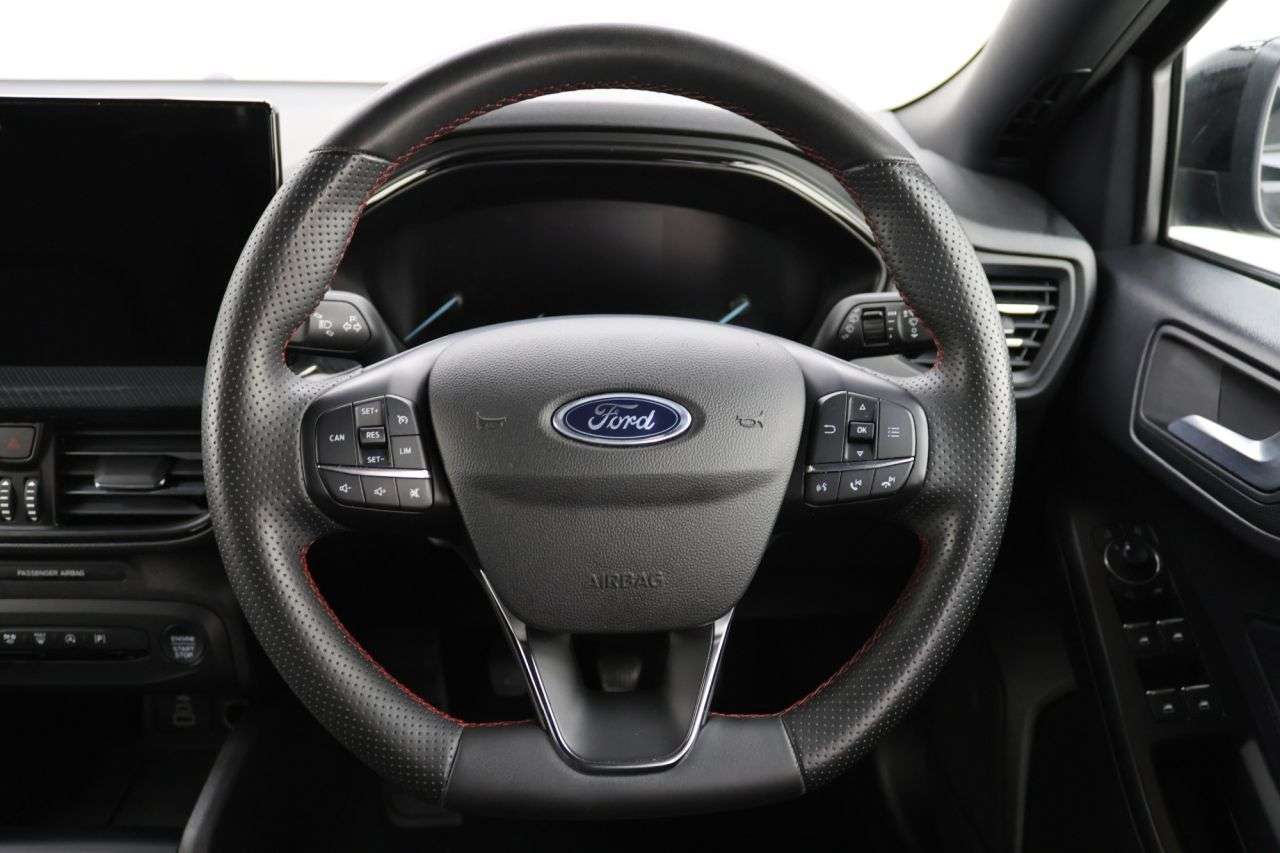 2023 FORD FOCUS 2023 FORD FOCUS