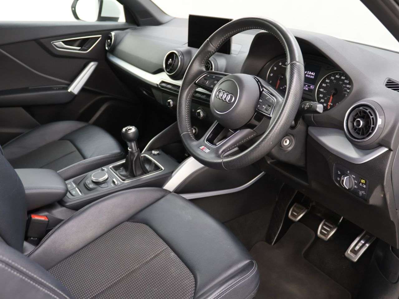 2018 AUDI Q2 2018 AUDI Q2