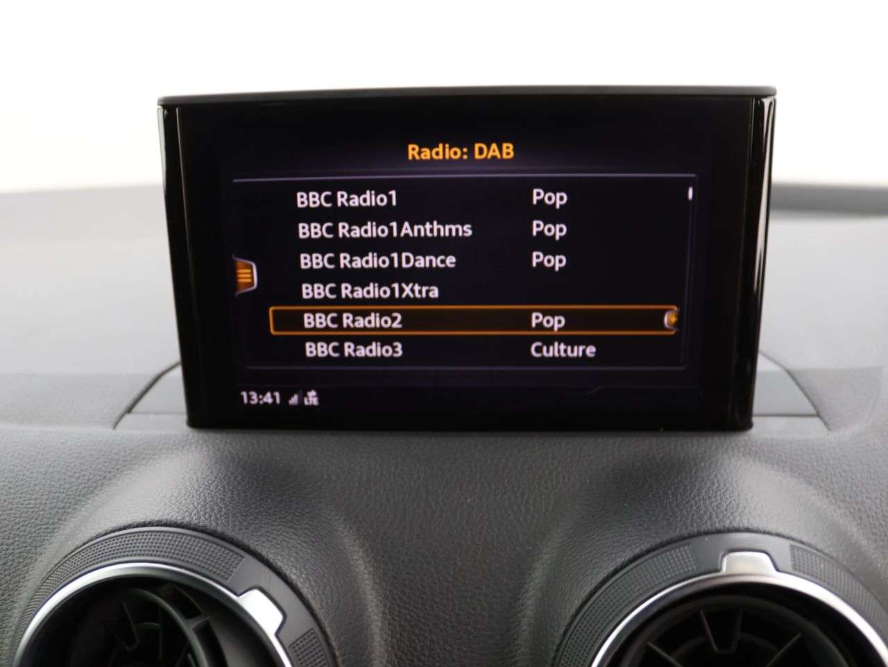 2018 AUDI Q2 2018 AUDI Q2