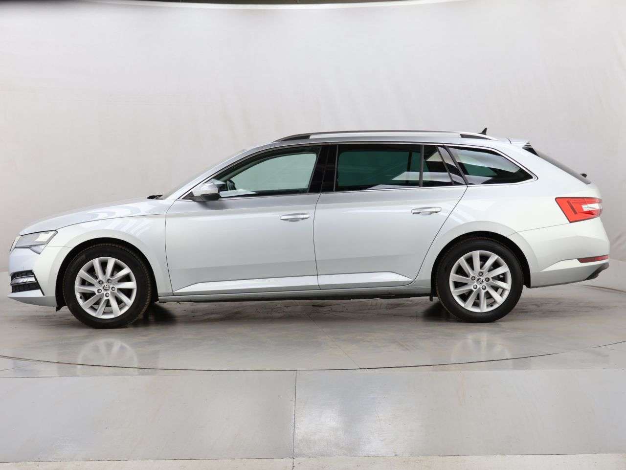 2022 SKODA SUPERB 2022 SKODA SUPERB