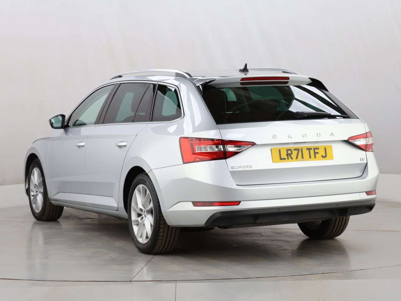 2022 SKODA SUPERB 2022 SKODA SUPERB