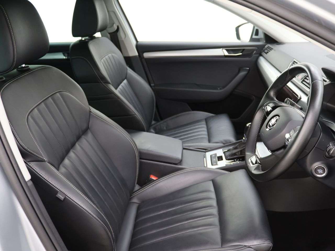 2022 SKODA SUPERB 2022 SKODA SUPERB