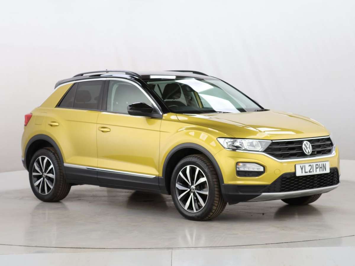 Check out this Volkswagen T-roc 2021 Petrol Manual