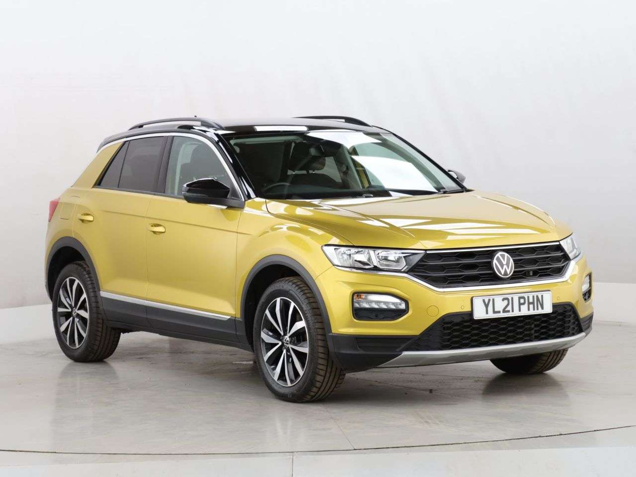 2021 VOLKSWAGEN T-ROC 2021 VOLKSWAGEN T-ROC