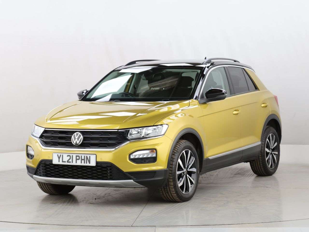 2021 VOLKSWAGEN T-ROC 2021 VOLKSWAGEN T-ROC