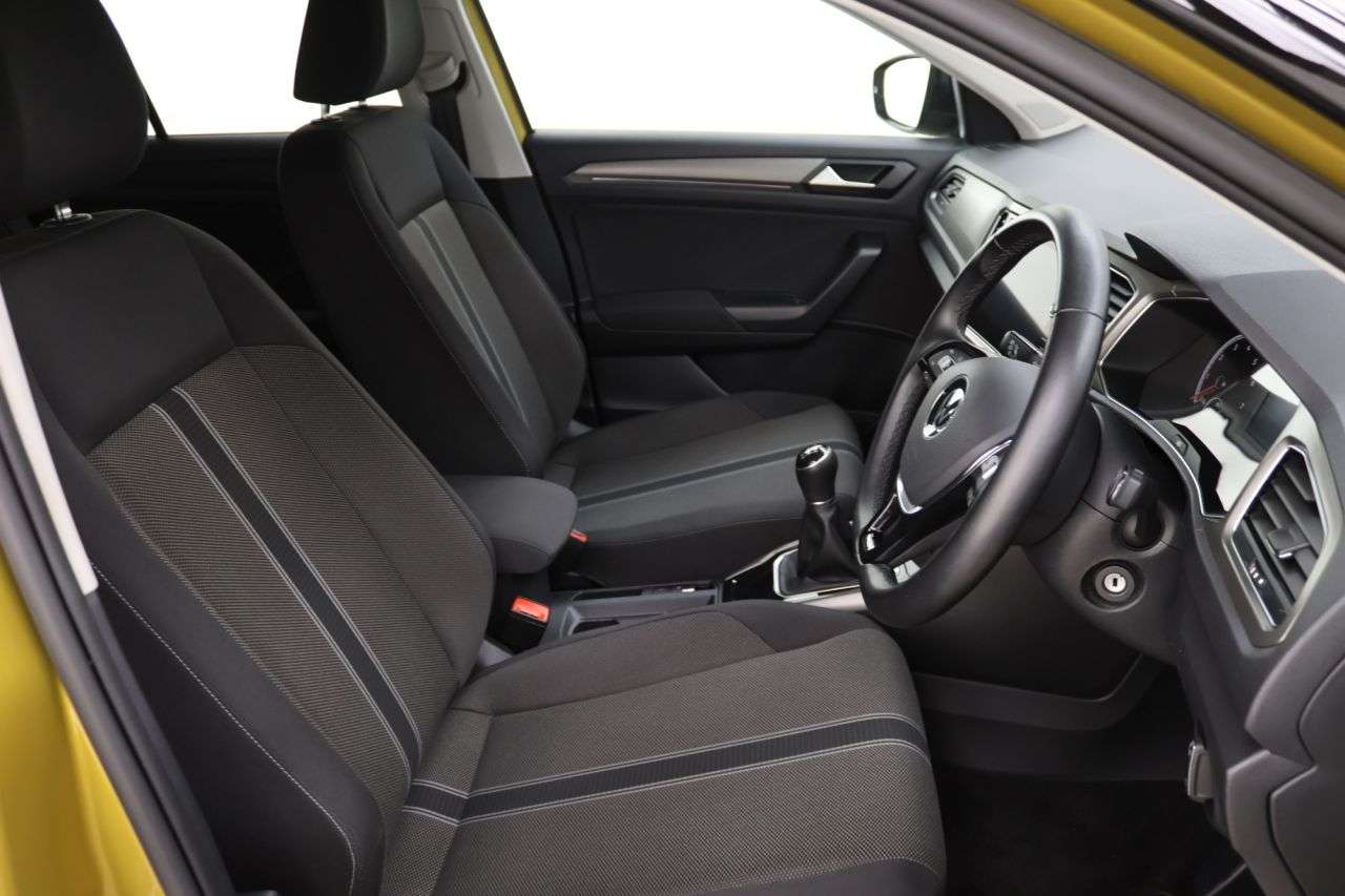 2021 VOLKSWAGEN T-ROC 2021 VOLKSWAGEN T-ROC