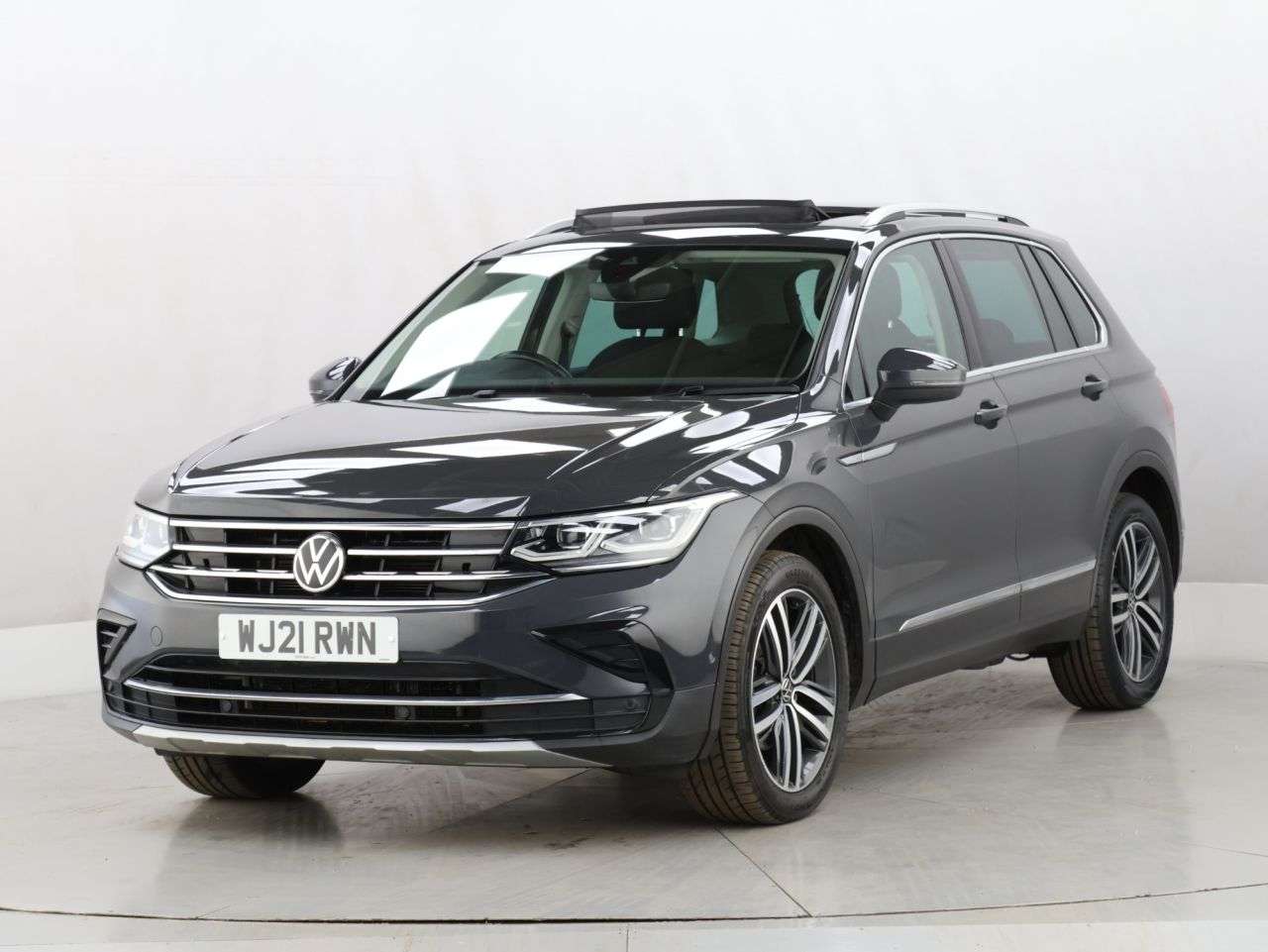 2021 VOLKSWAGEN TIGUAN 2021 VOLKSWAGEN TIGUAN