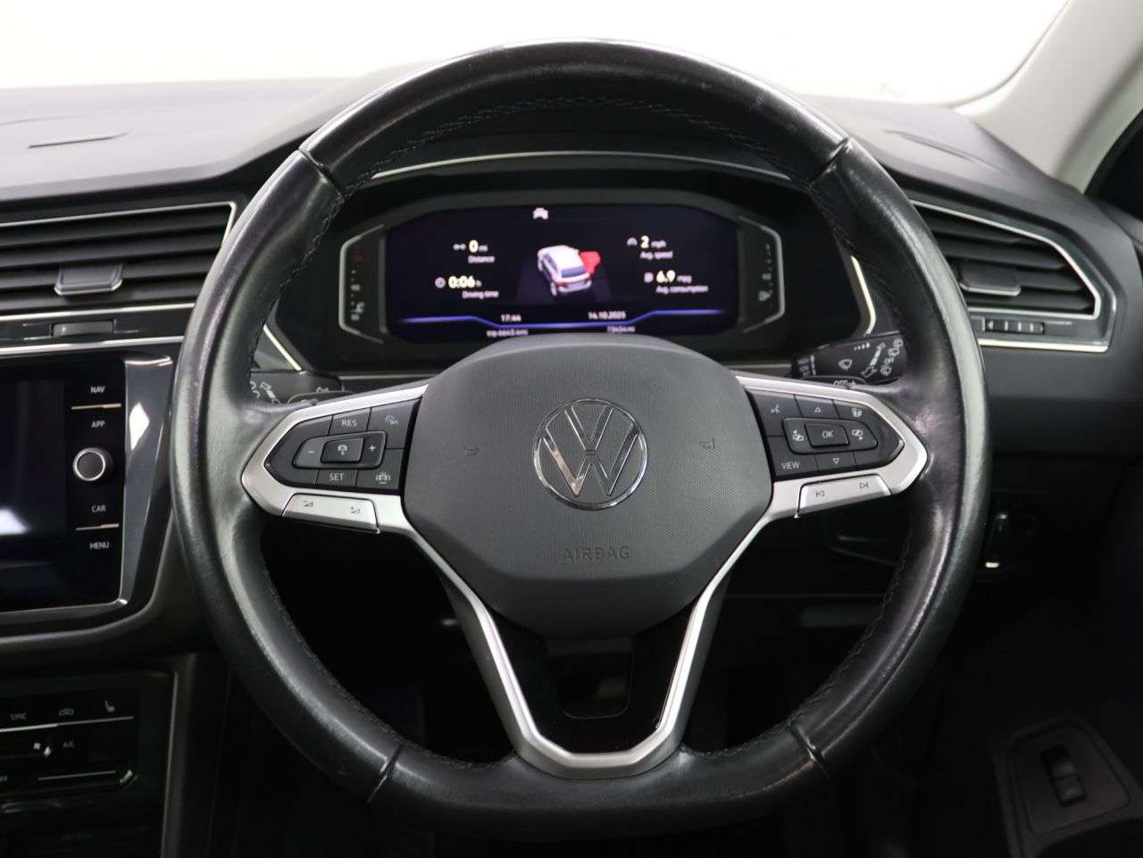 2021 VOLKSWAGEN TIGUAN 2021 VOLKSWAGEN TIGUAN