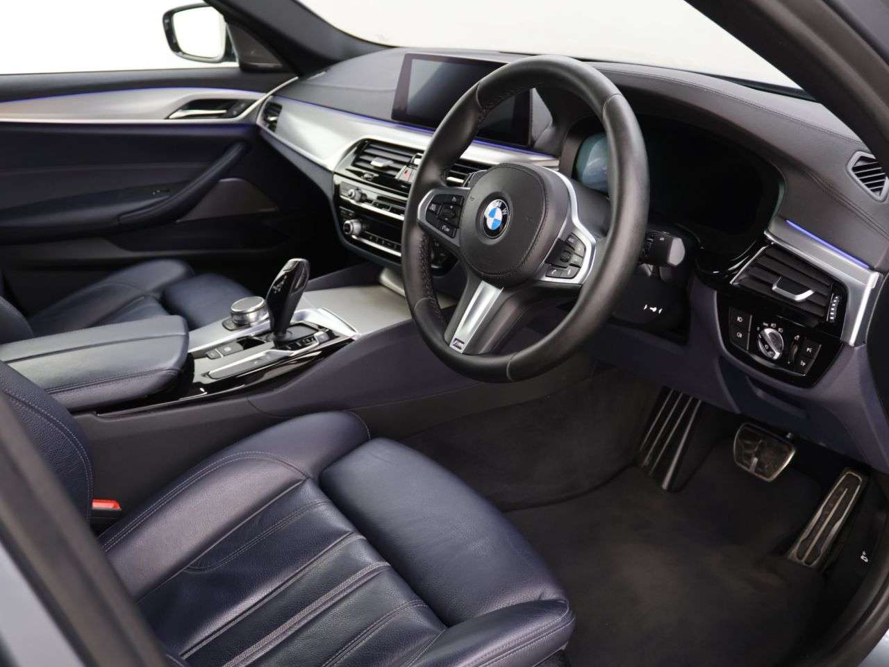 2018 BMW 5 SERIES 2018 BMW 5 SERIES