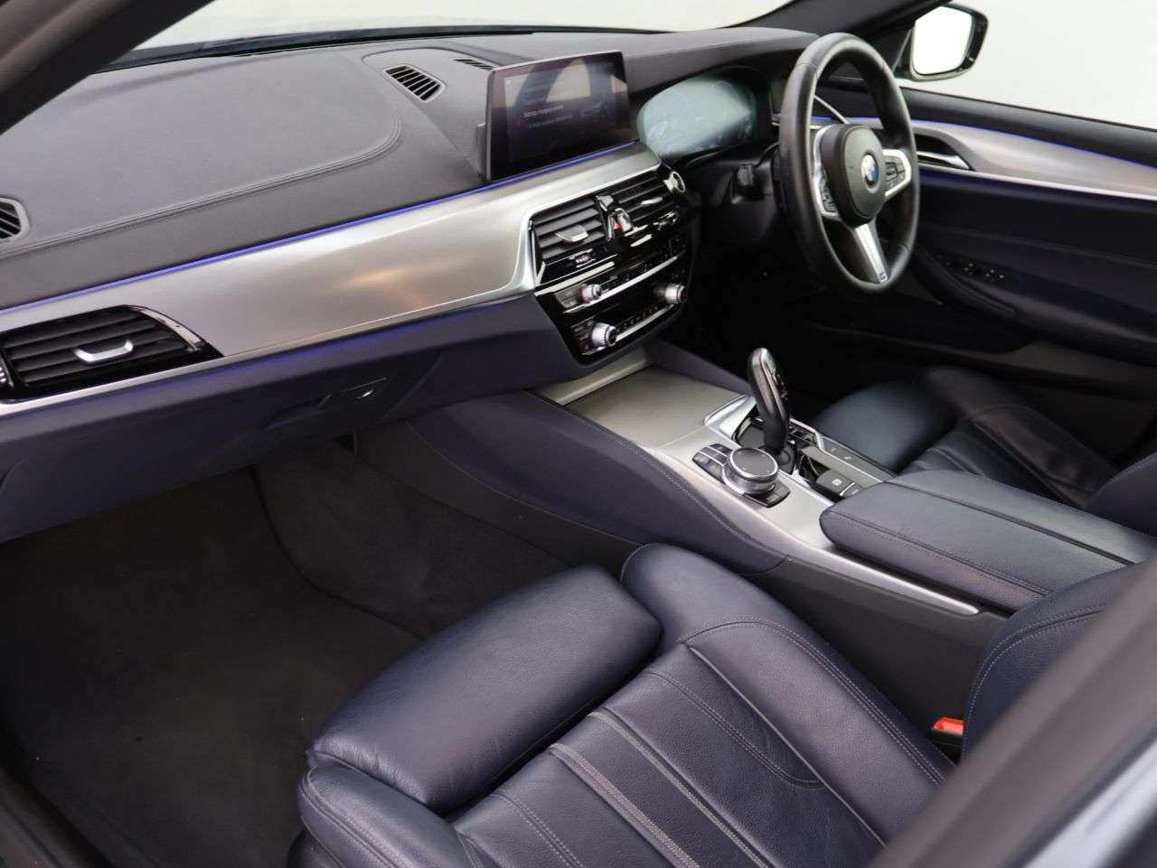 2018 BMW 5 SERIES 2018 BMW 5 SERIES