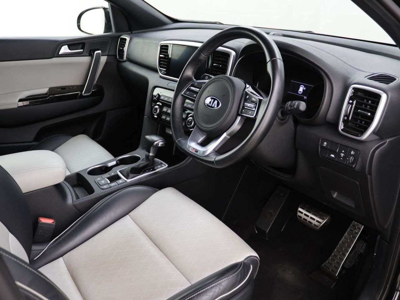 2021 KIA SPORTAGE 2021 KIA SPORTAGE