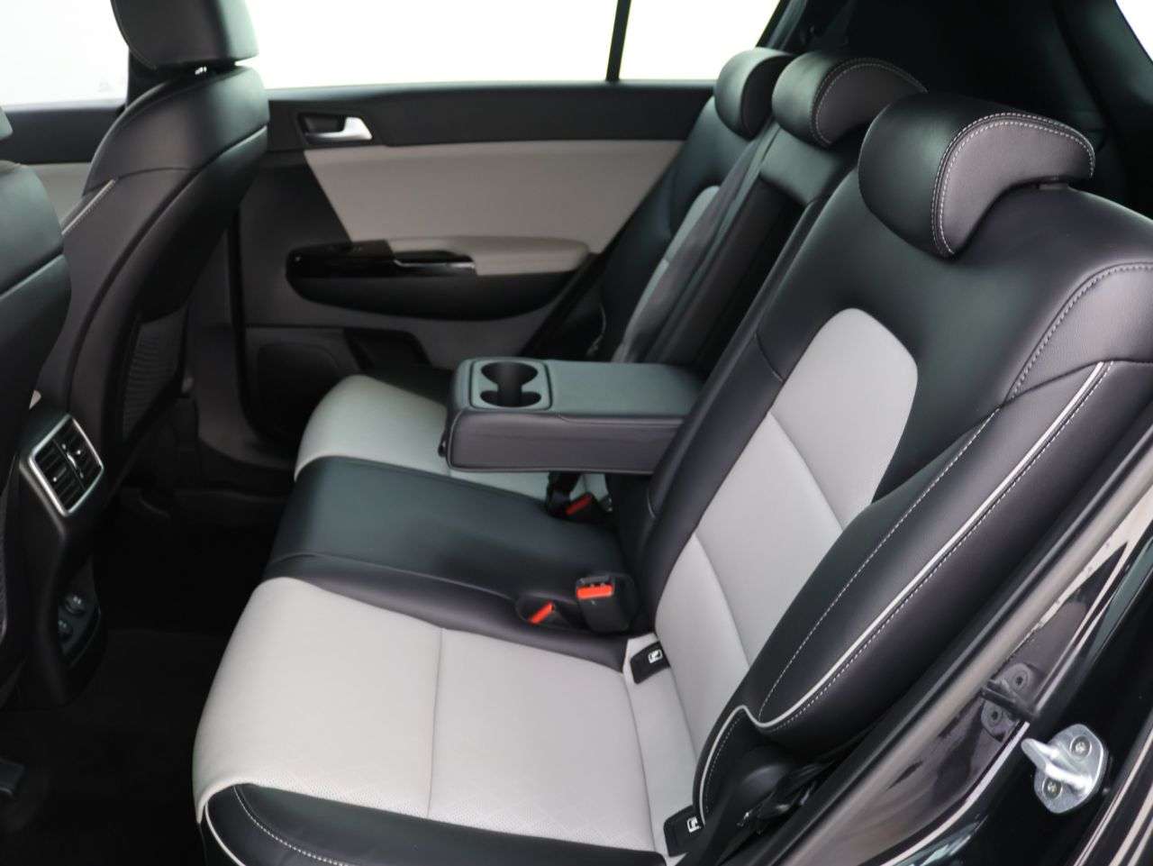 2021 KIA SPORTAGE 2021 KIA SPORTAGE