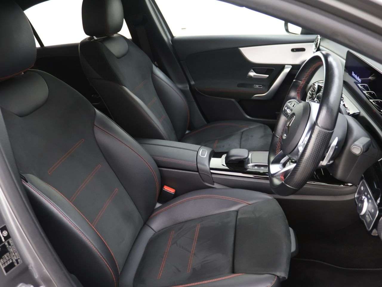 2021 MERCEDES-BENZ A CLASS 2021 MERCEDES-BENZ A CLASS