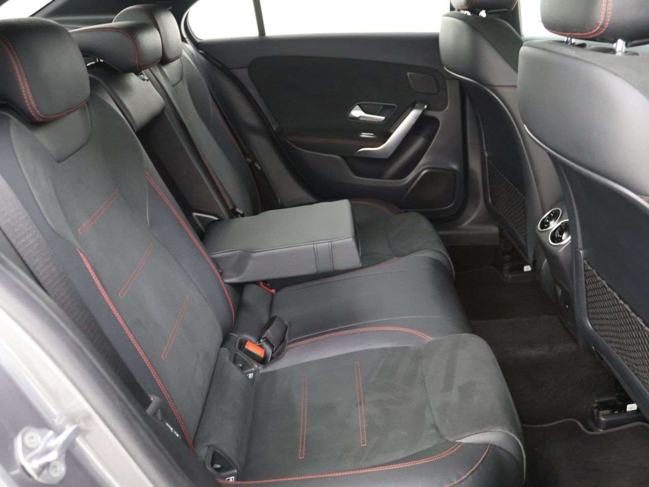 2021 MERCEDES-BENZ A CLASS 2021 MERCEDES-BENZ A CLASS