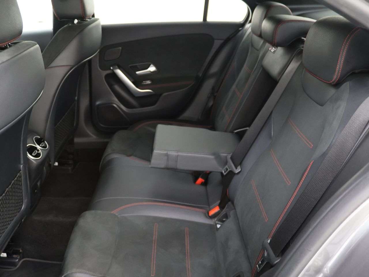 2021 MERCEDES-BENZ A CLASS 2021 MERCEDES-BENZ A CLASS