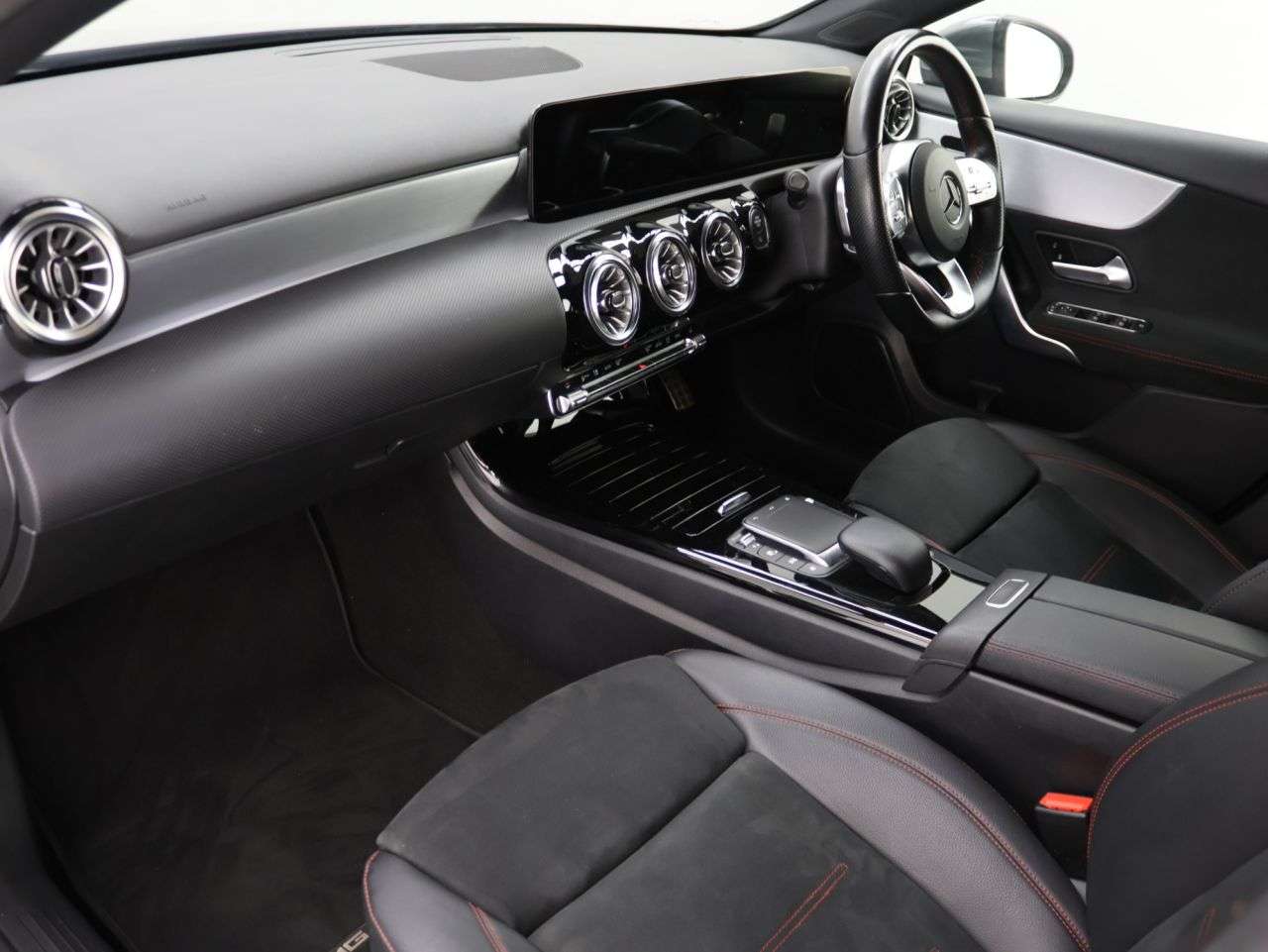 2021 MERCEDES-BENZ A CLASS 2021 MERCEDES-BENZ A CLASS