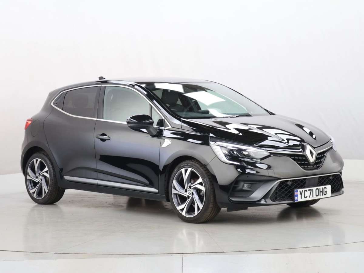 Check out this Renault Clio 2021 Petrol Manual