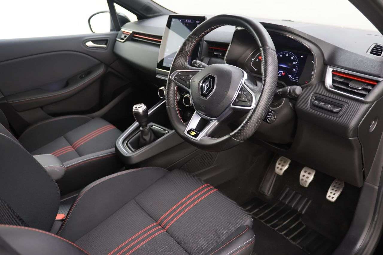 2021 RENAULT CLIO 2021 RENAULT CLIO