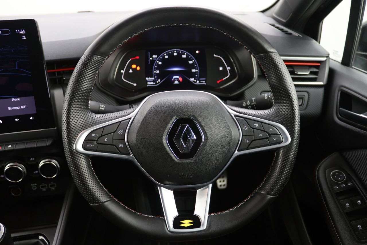 2021 RENAULT CLIO 2021 RENAULT CLIO