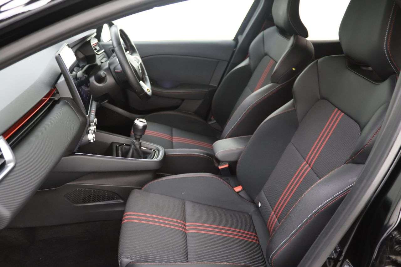 2021 RENAULT CLIO 2021 RENAULT CLIO