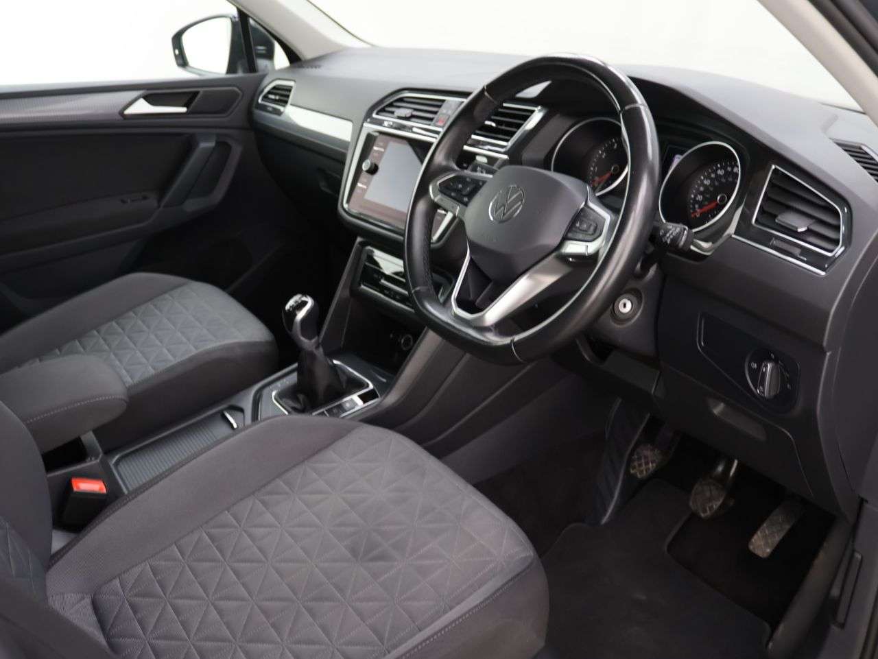 2022 VOLKSWAGEN TIGUAN 2022 VOLKSWAGEN TIGUAN