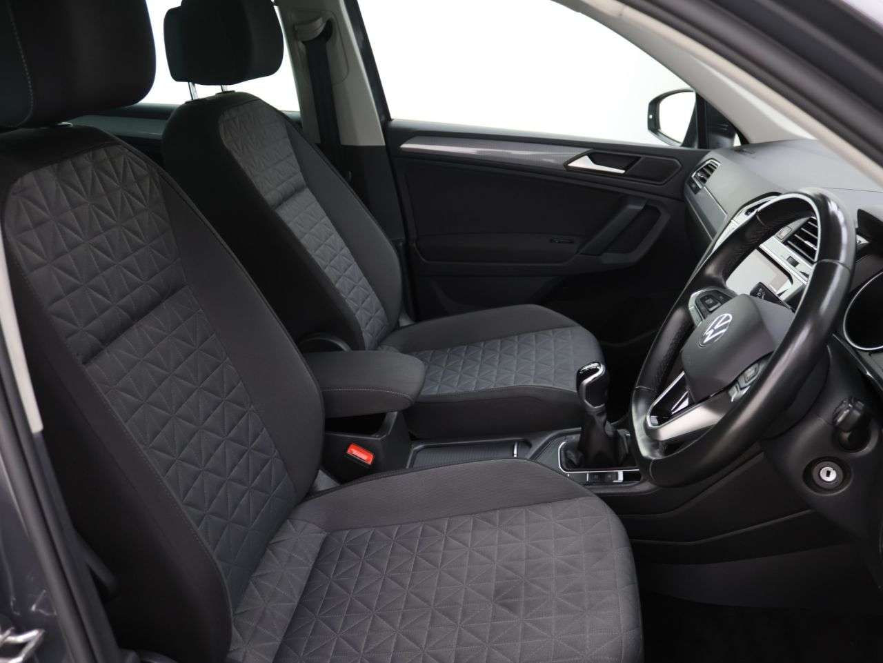 2022 VOLKSWAGEN TIGUAN 2022 VOLKSWAGEN TIGUAN