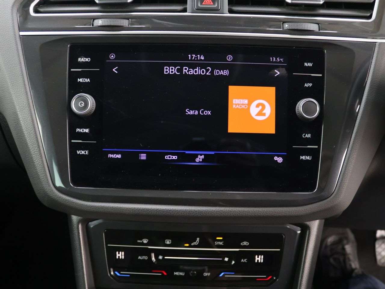 2022 VOLKSWAGEN TIGUAN 2022 VOLKSWAGEN TIGUAN