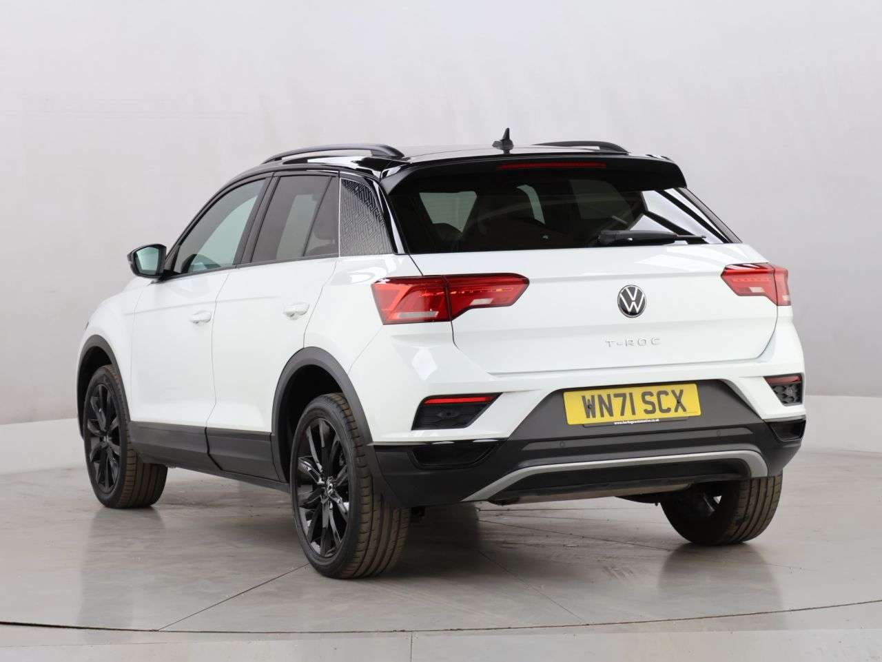2021 VOLKSWAGEN T-ROC 2021 VOLKSWAGEN T-ROC
