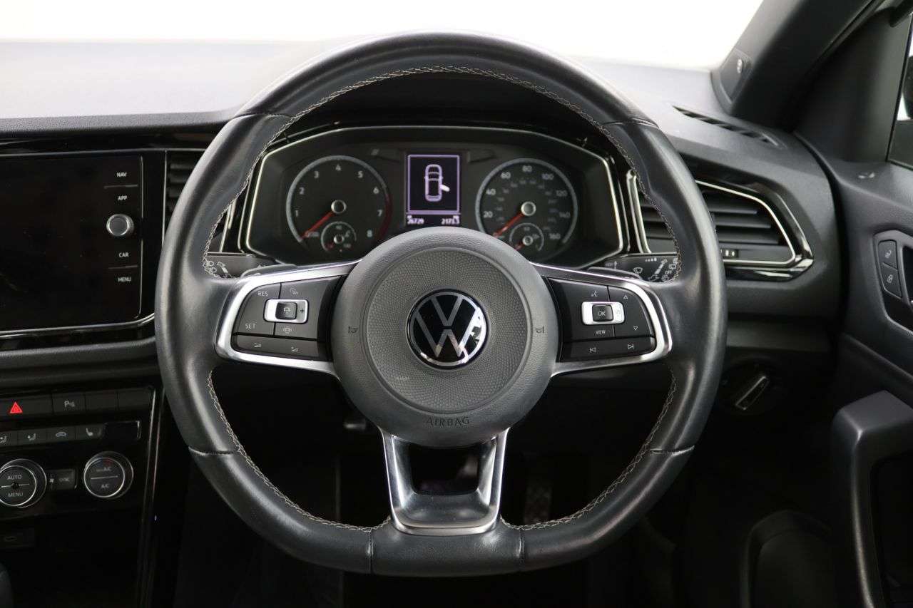 2021 VOLKSWAGEN T-ROC 2021 VOLKSWAGEN T-ROC