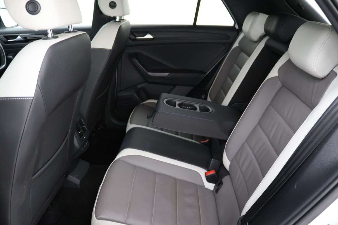 2021 VOLKSWAGEN T-ROC 2021 VOLKSWAGEN T-ROC