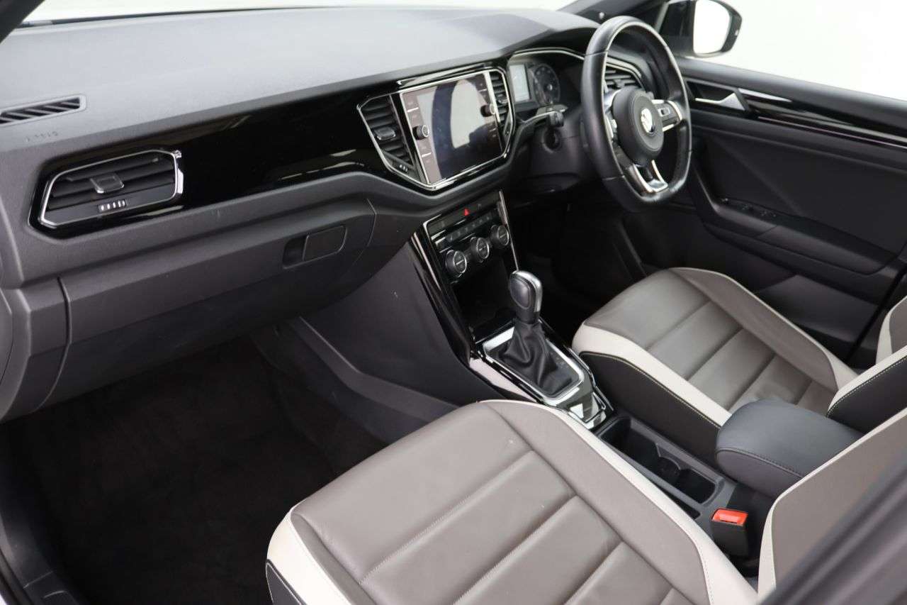 2021 VOLKSWAGEN T-ROC 2021 VOLKSWAGEN T-ROC