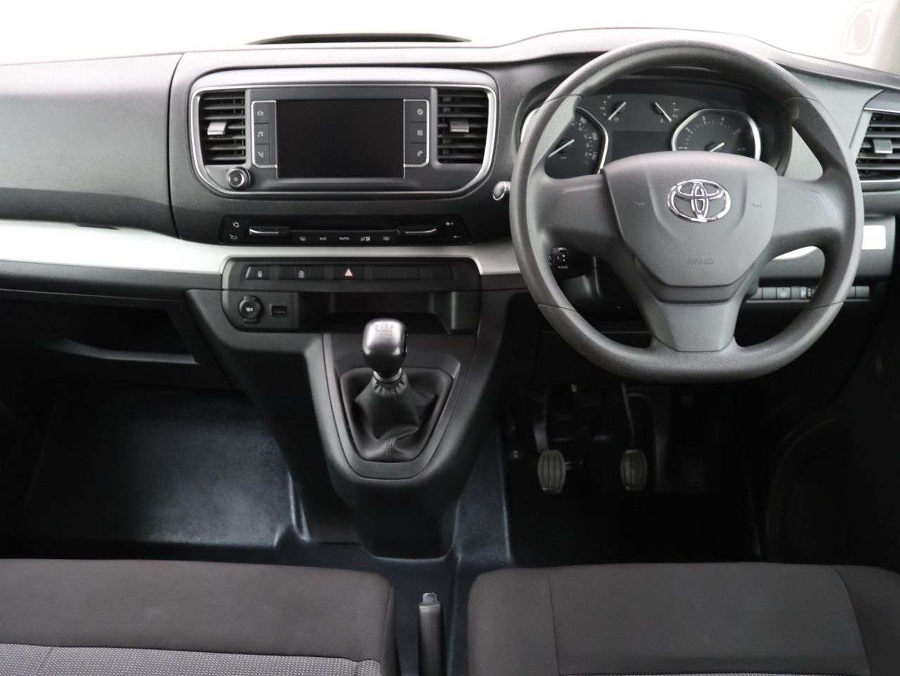 2022 TOYOTA PROACE VERSO 2022 TOYOTA PROACE VERSO