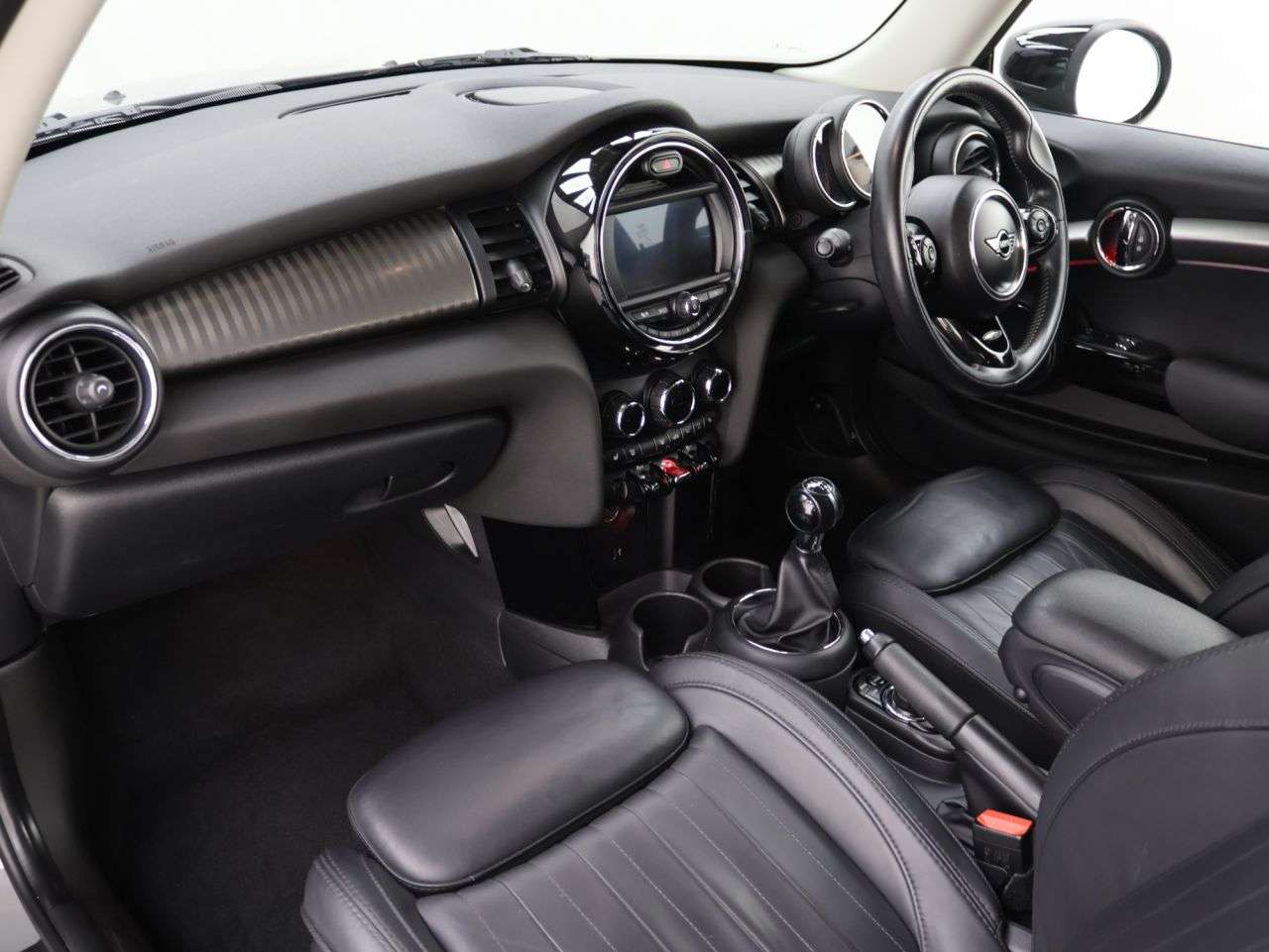 2019 MINI HATCH 2019 MINI HATCH