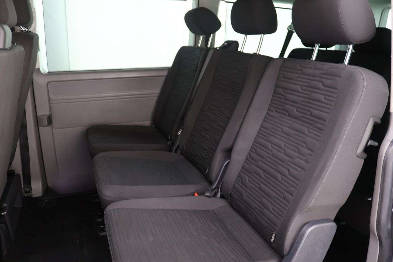 2020 VOLKSWAGEN TRANSPORTER SHUTTLE 2020 VOLKSWAGEN TRANSPORTER SHUTTLE