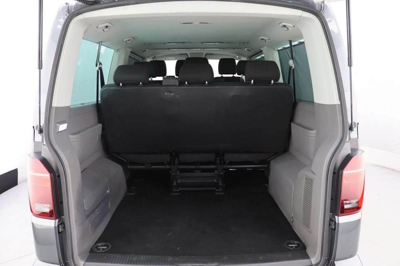 2020 VOLKSWAGEN TRANSPORTER SHUTTLE 2020 VOLKSWAGEN TRANSPORTER SHUTTLE