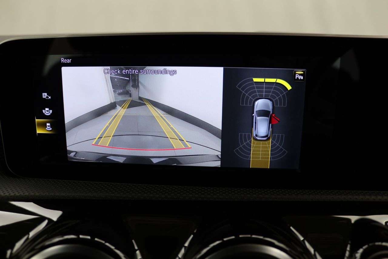 2021 MERCEDES-BENZ A CLASS 2021 MERCEDES-BENZ A CLASS