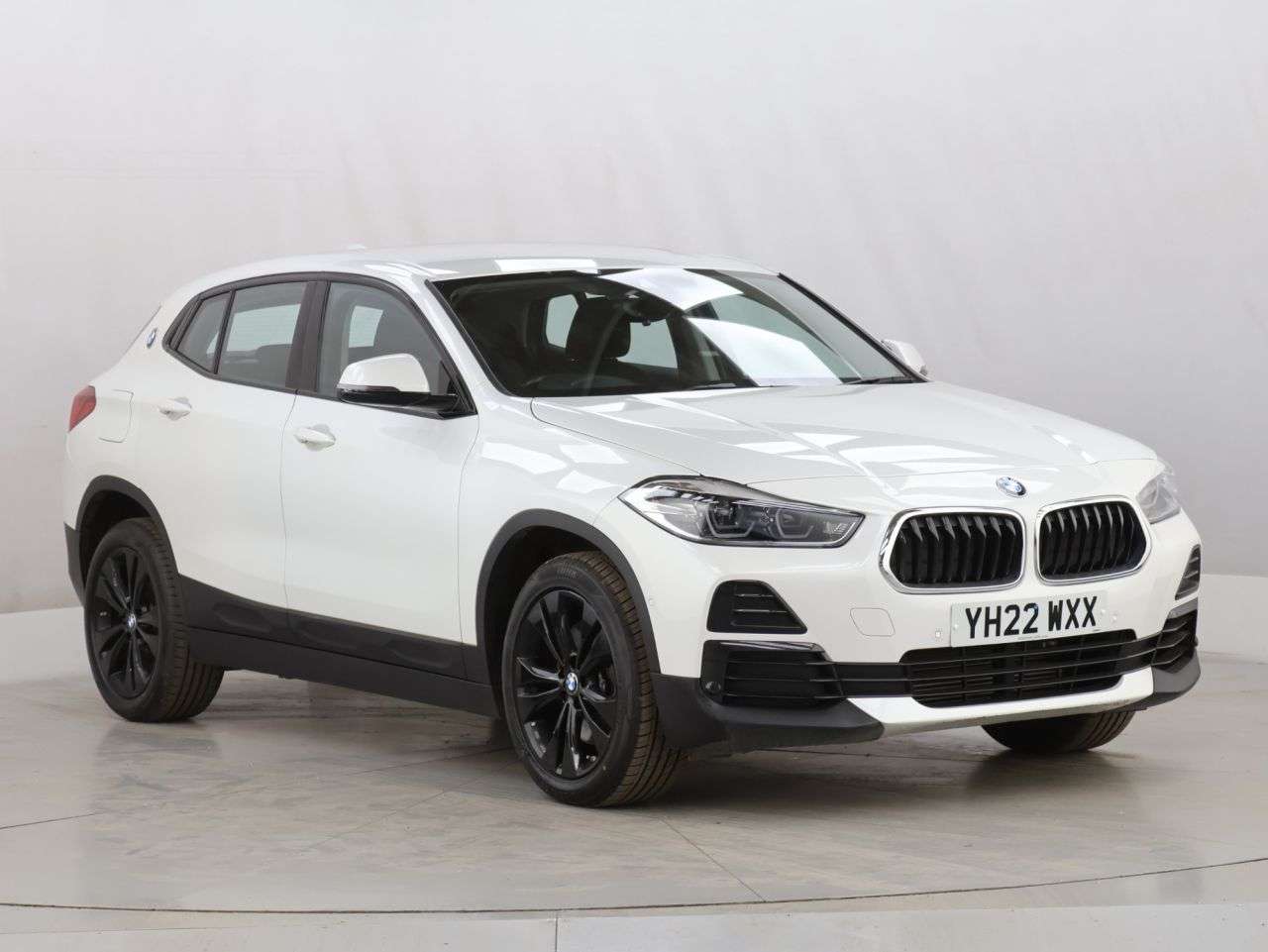 A 2022 BMW X2 2.0 20i Sport SUV 5dr Petrol Auto xDrive Euro 6 (s/s) (178 ps) A 2022 BMW X2 2.0 20i Sport SUV 5dr Petrol Auto xDrive Euro 6 (s/s) (178 ps)