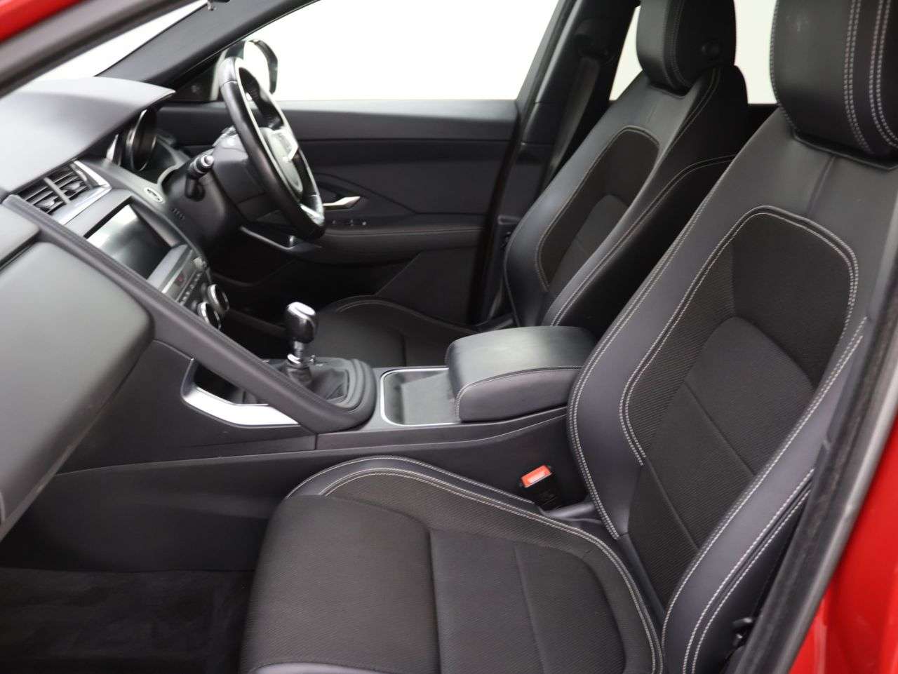 2018 JAGUAR E-PACE 2018 JAGUAR E-PACE